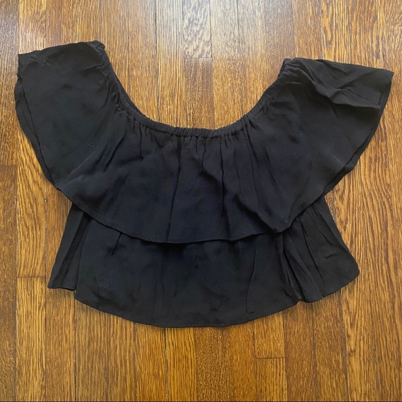 Off-the-Shoulder Ruffle Top - Picture 3 of 4